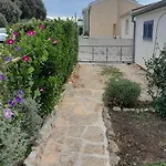 Apartman Charming Near Petrčane