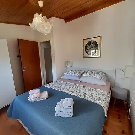 Charming Near Διαμέρισμα